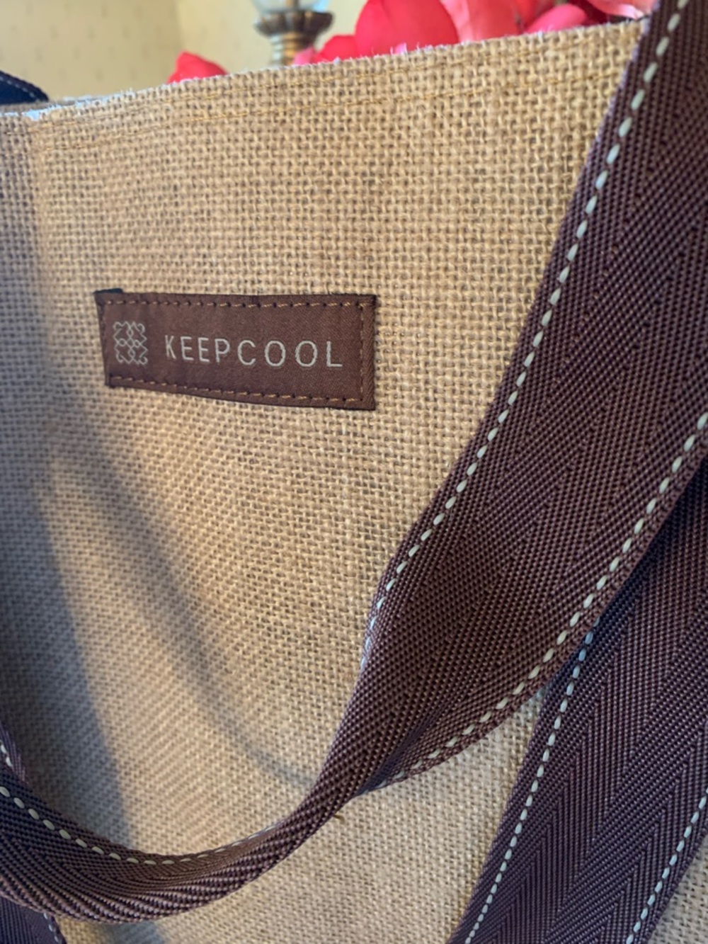 Keep Cool Nairobi Jute cooler, shopper tote. Wipe clean plastic lining. - Picture 9 of 9